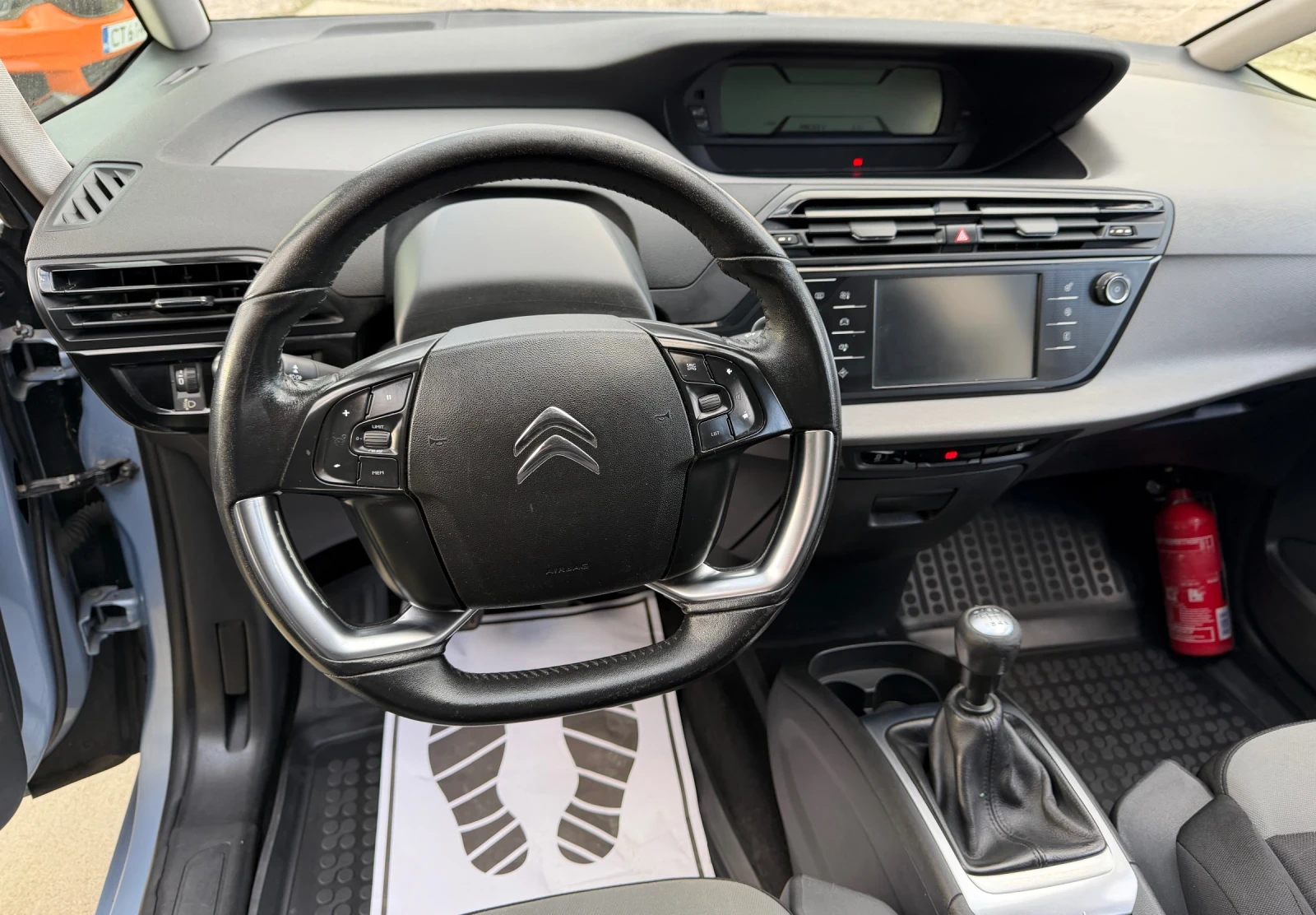 Citroen Grand C4 Picasso 1.6hdi 6+ 1 Navi 6ск - изображение 9