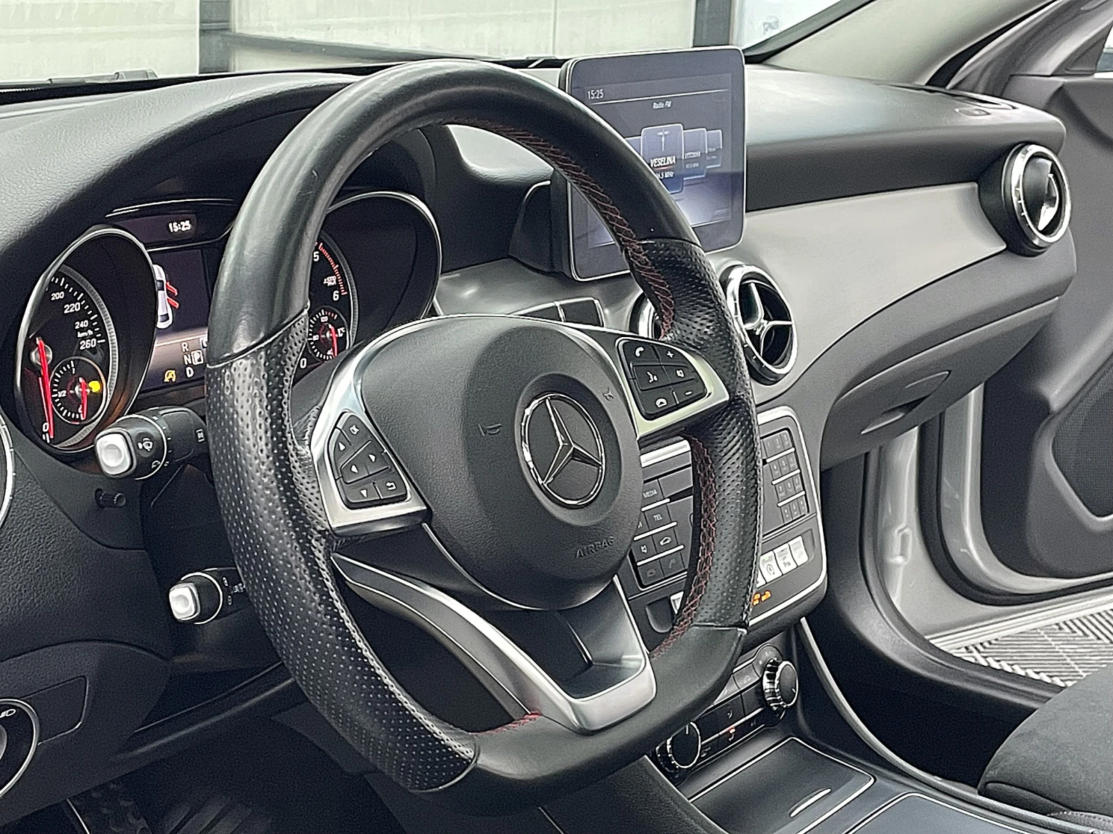Mercedes-Benz CLA 220 AMG/4-MATIC/PANORAMA/KeylessGo/�������� ������ | Mobile.bg � ����������� 14