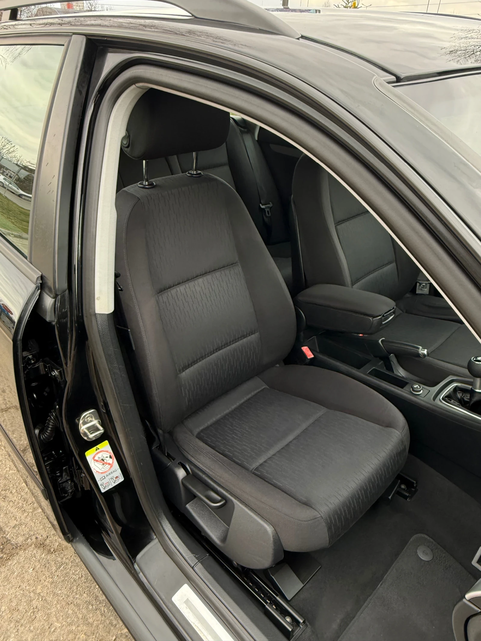 Audi A4 1.9TDI ТОП СЪСТОЯНИЕ!!, снимка 10 - Автомобили и джипове - 53904454