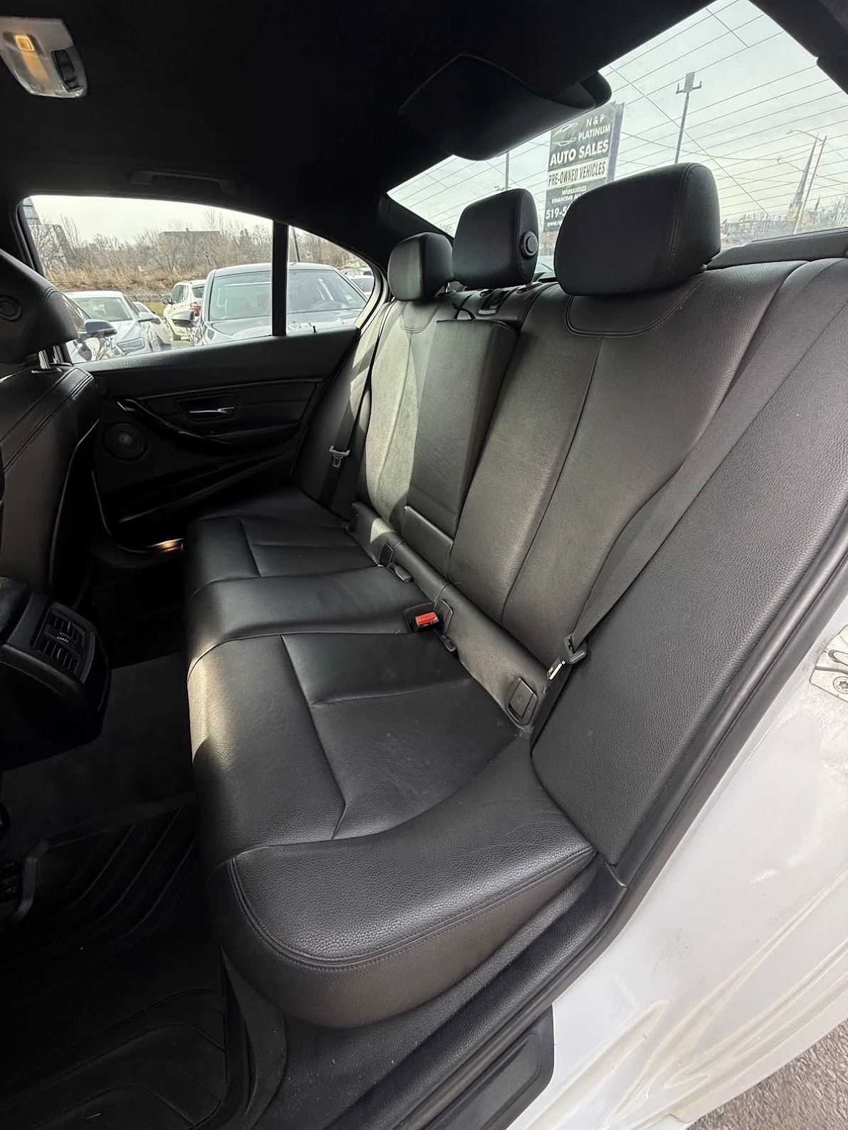 BMW 335 * XDRIVE* МПАКЕТ* РЕКАРО* KEYLESS* , снимка 10 - Автомобили и джипове - 53978925