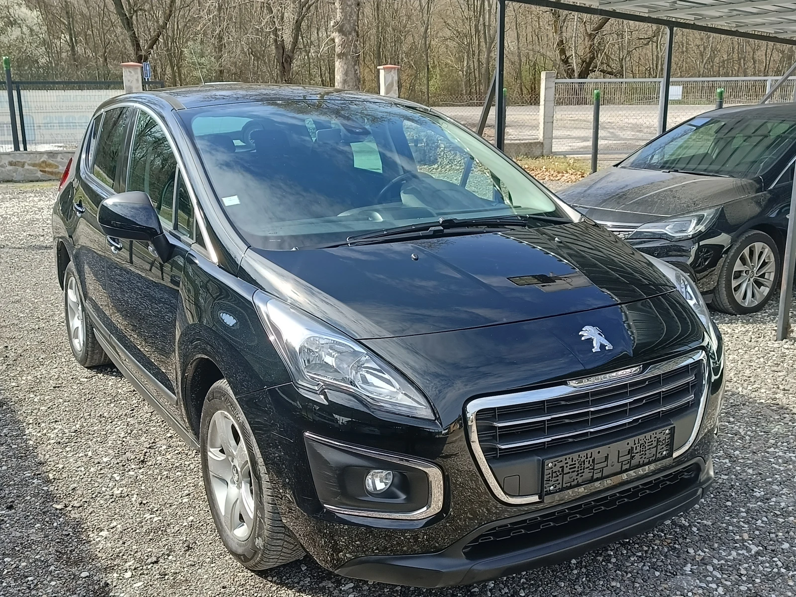 Peugeot 3008 1.6E-hdi Автомат, снимка 4 - Автомобили и джипове - 54046701