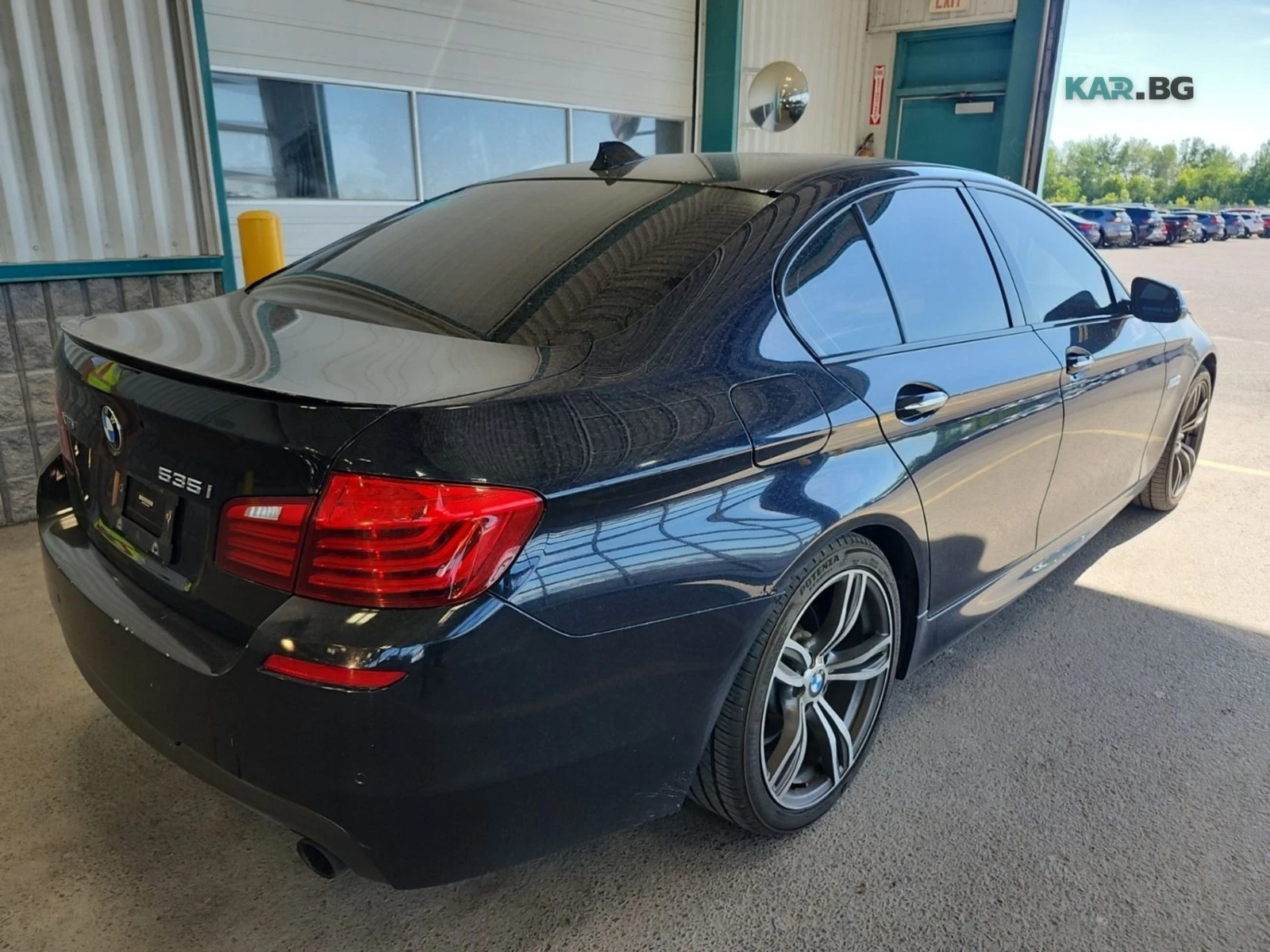 BMW 535 i xDrive * M-Sport Package* АвтоКредит* ЦЕНА ДО БГ, снимка 3 - Автомобили и джипове - 54777644