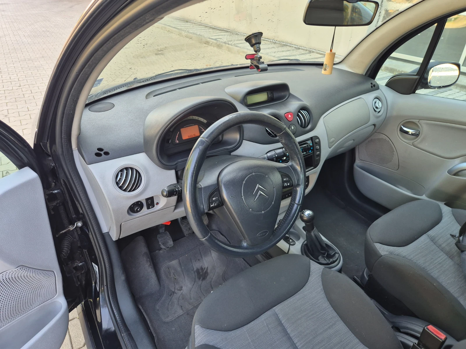 Citroen C3 XTR 1.4 HDI 16v 92hp EURO 3, снимка 9 - Автомобили и джипове - 54976804