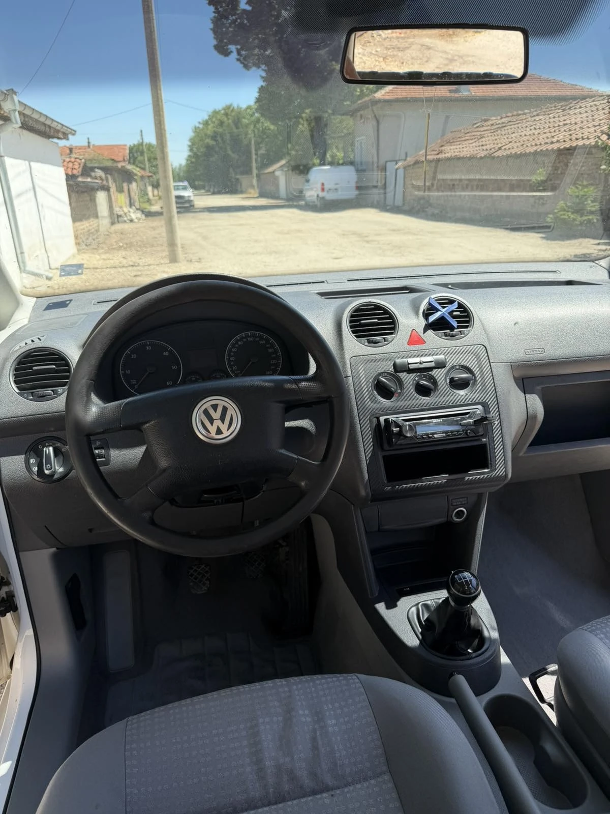 VW Caddy, снимка 12 - Автомобили и джипове - 55695131