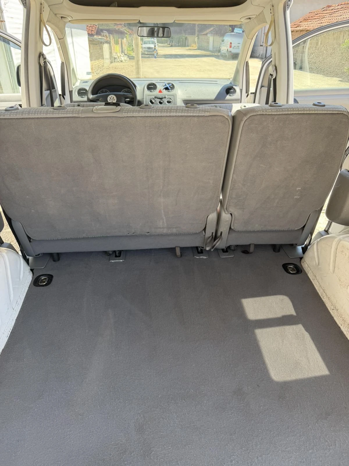 VW Caddy, снимка 11 - Автомобили и джипове - 55695131