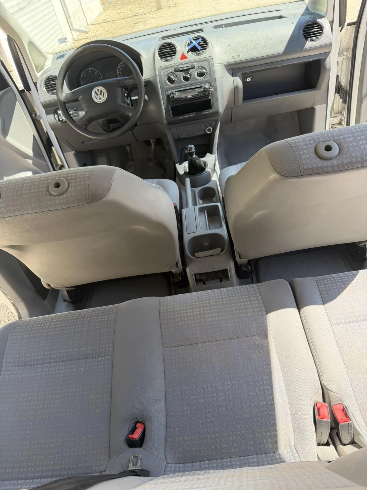 VW Caddy, снимка 10 - Автомобили и джипове - 55695131
