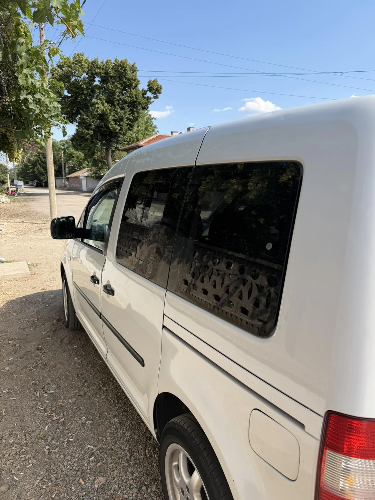 VW Caddy, снимка 2 - Автомобили и джипове - 55695131