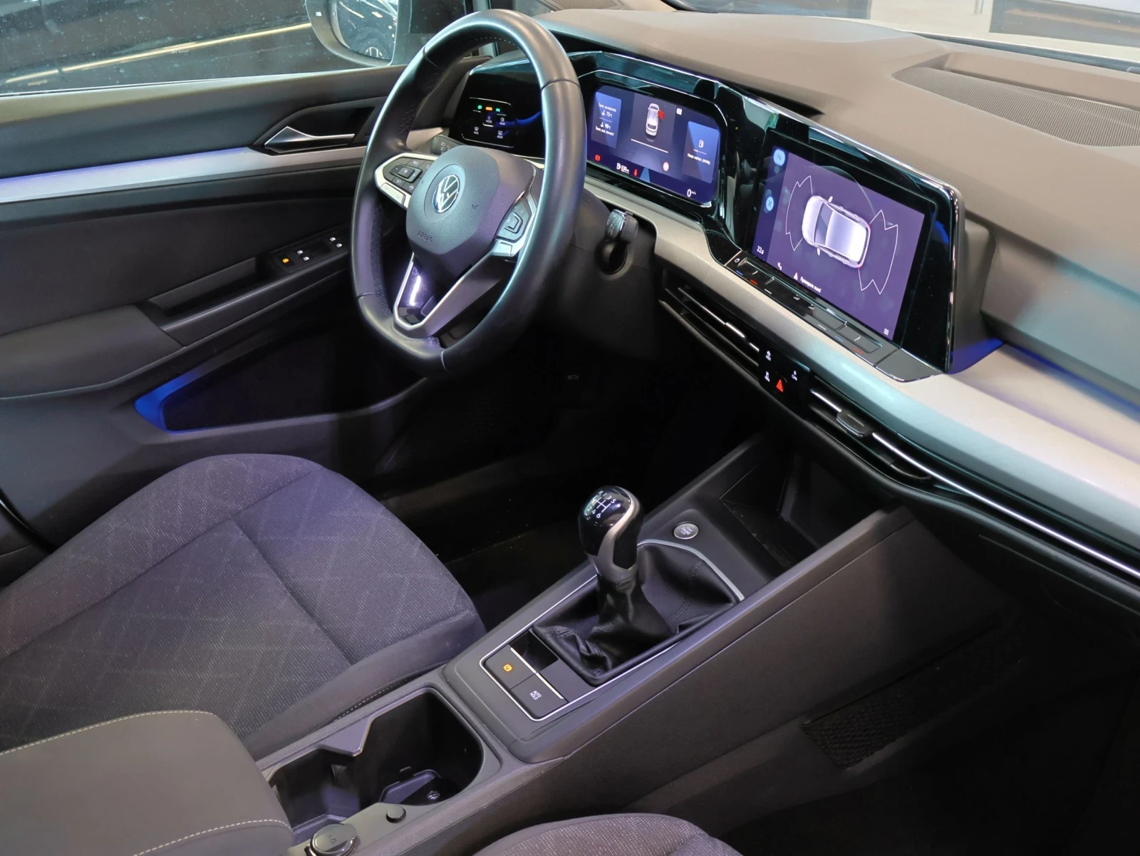 VW Golf VIII | 2.0TDI | 6MT | Life, снимка 11 - Автомобили и джипове - 55770600