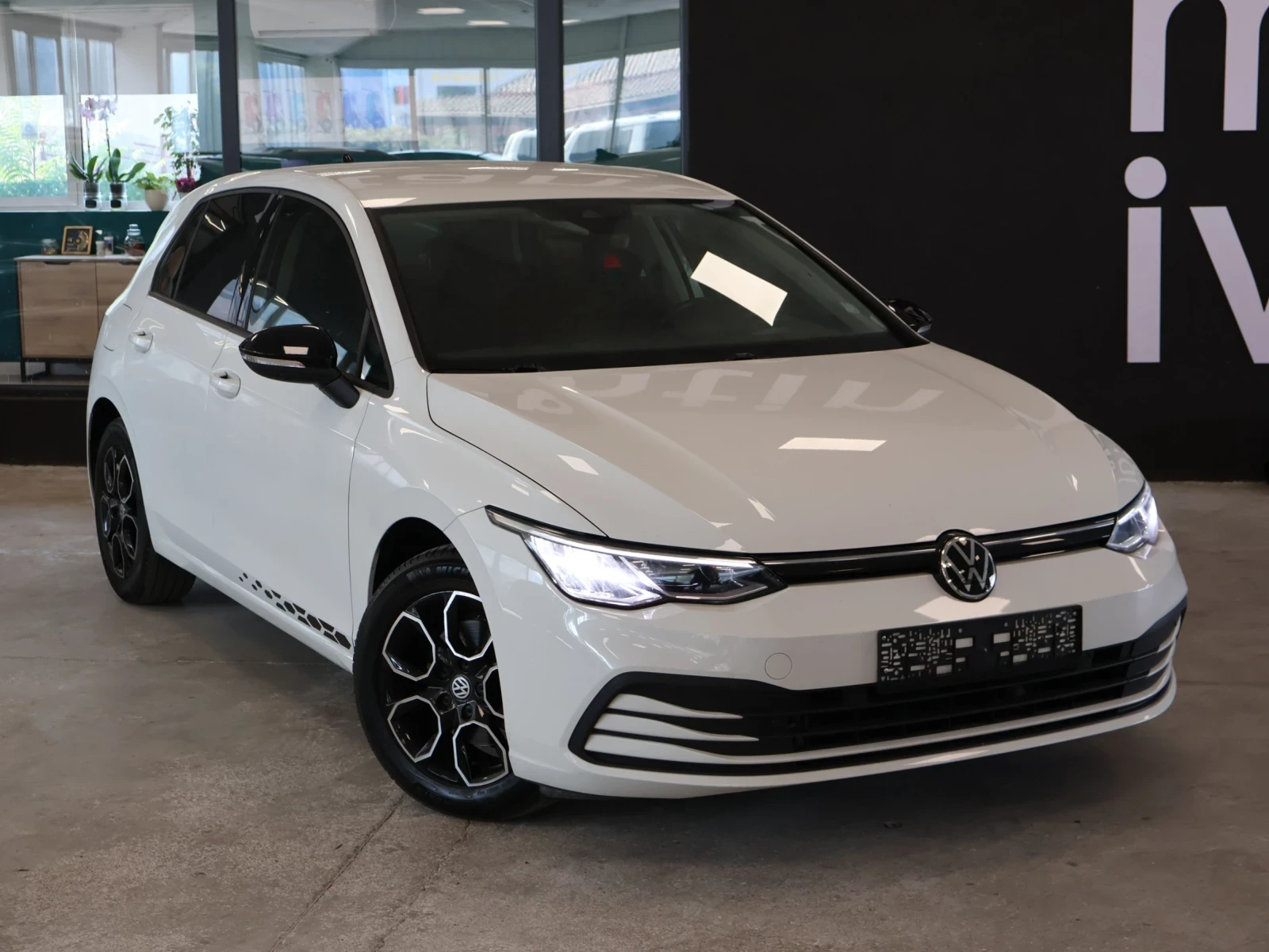 VW Golf VIII | 2.0TDI | 6MT | Life