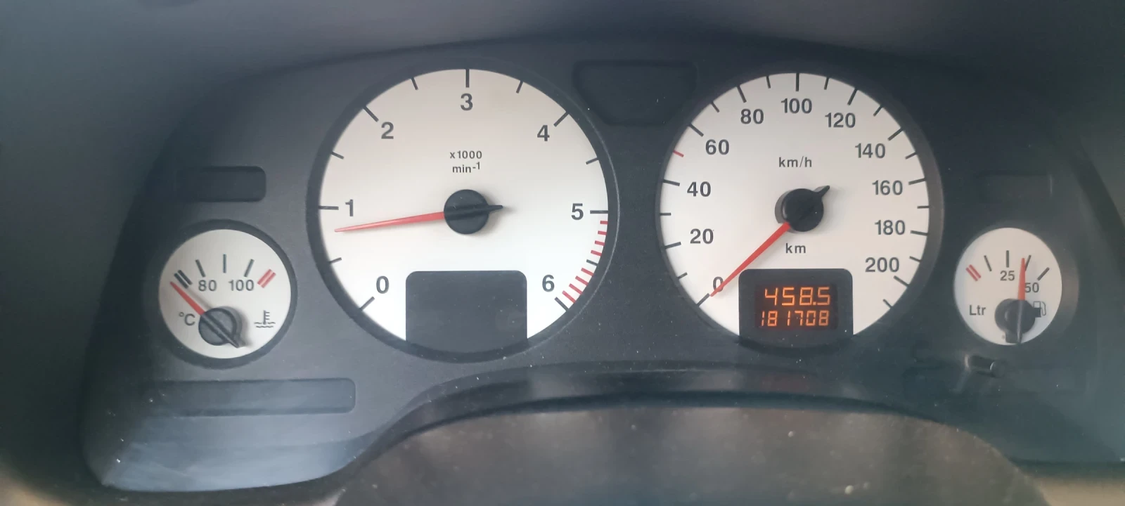 Opel Astra, снимка 6 - Автомобили и джипове - 55784337