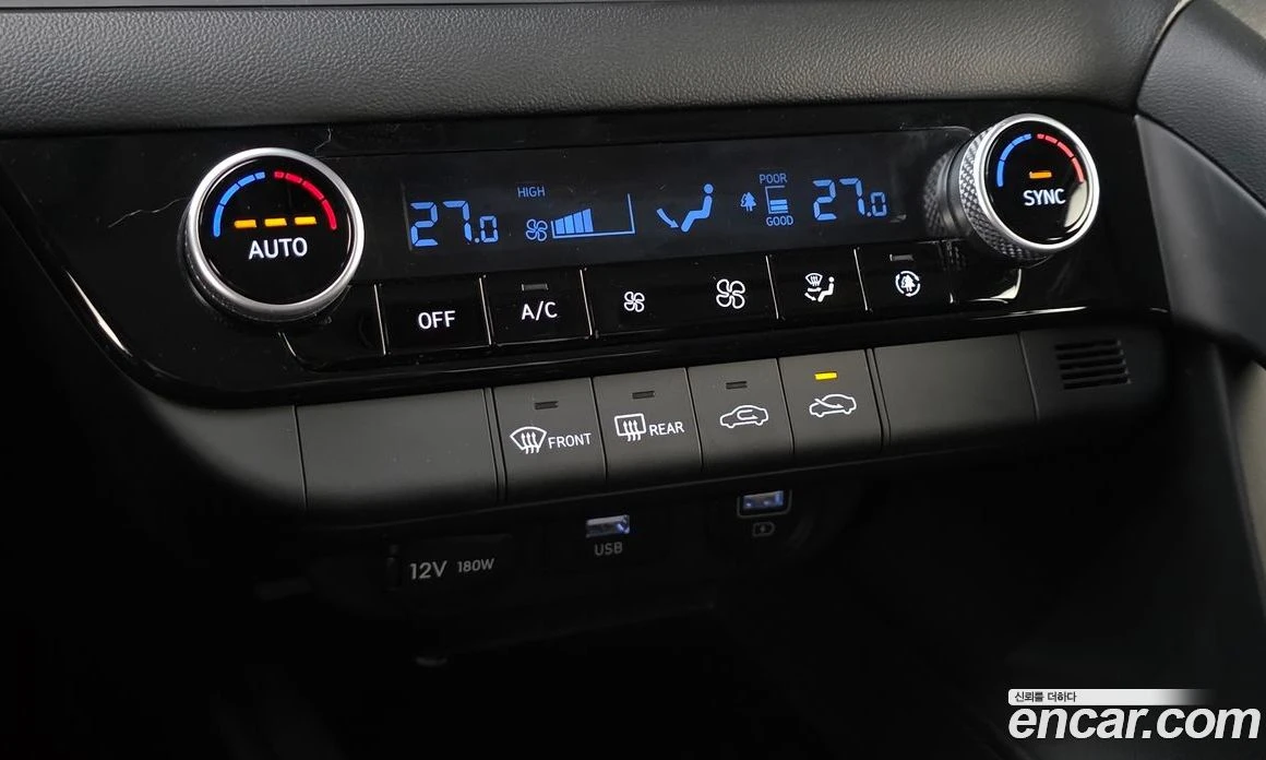 Hyundai Elantra 1.6 Smart, снимка 16 - Автомобили и джипове - 56155793