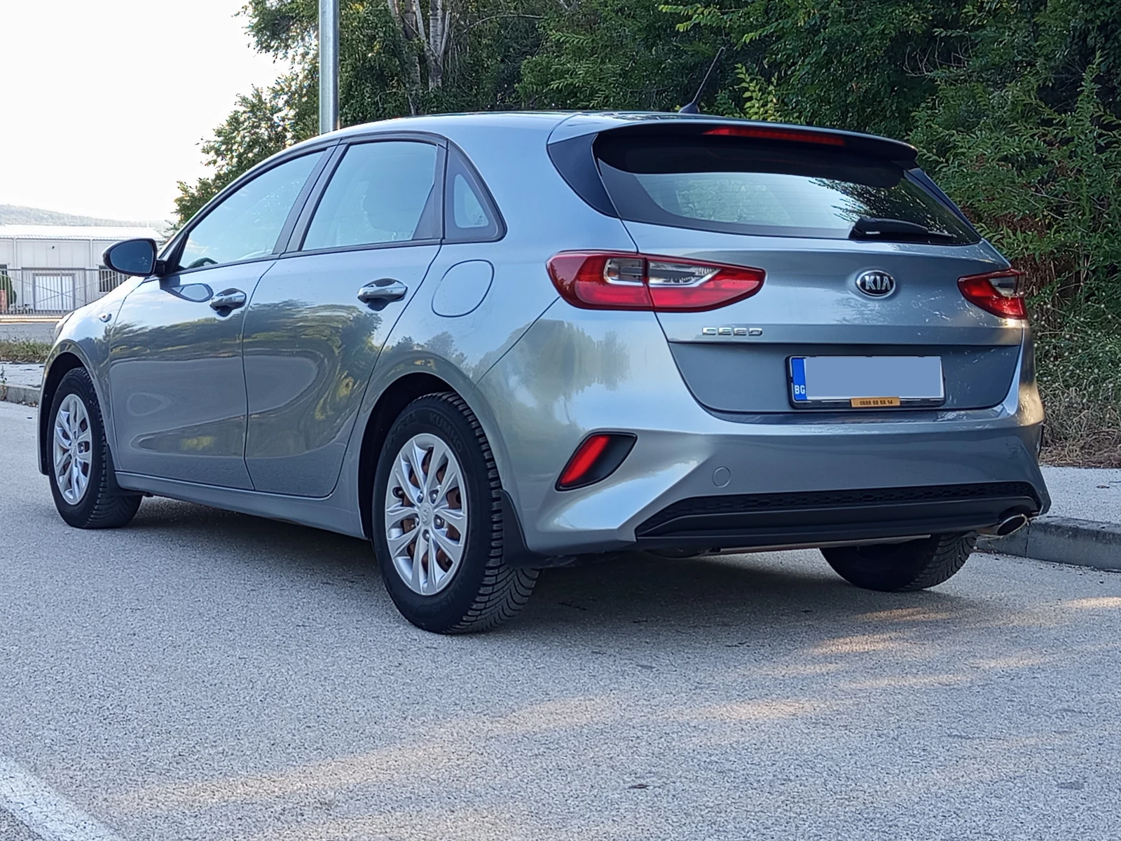 Kia Ceed 1.4/100кс.Газ. Инж* ., снимка 8 - Автомобили и джипове - 56197105