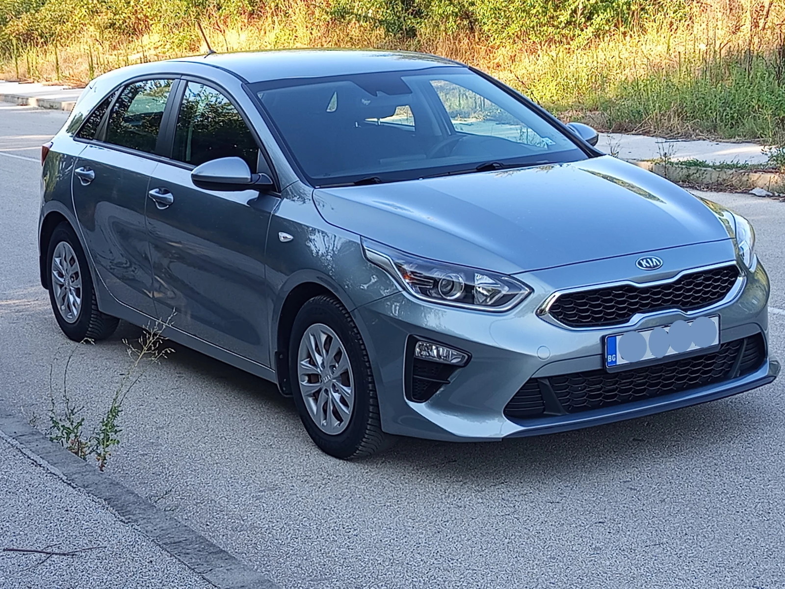 Kia Ceed 1.4/100кс.Газ. Инж* ., снимка 5 - Автомобили и джипове - 56197105