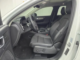 Volvo XC40 * B4Ultimate Bright* ПОДГРЕВ* МЕМОРИ* , снимка 9