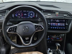 VW Tiguan R-LINE BLACK EDITION| PANO| CARFAX| 4MOTION|  - 17900 € / 35009.36 лв. - 60850167 12