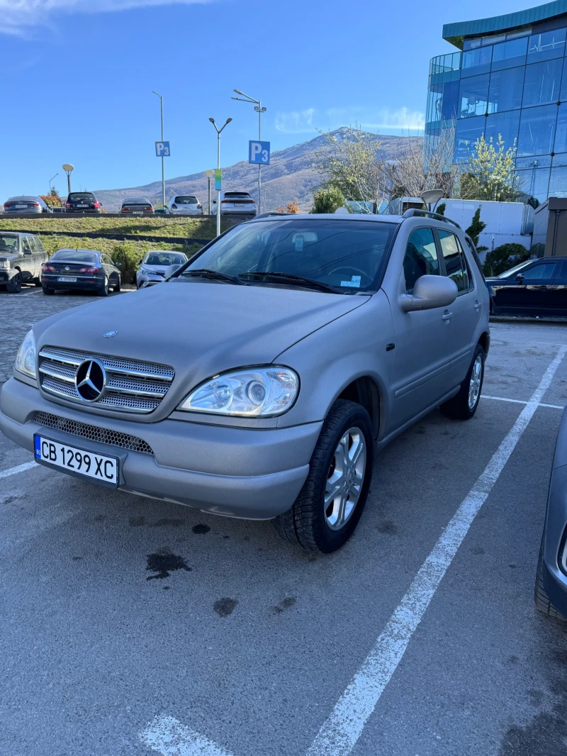 Mercedes-Benz ML 270, снимка 3 - Автомобили и джипове - 48526180