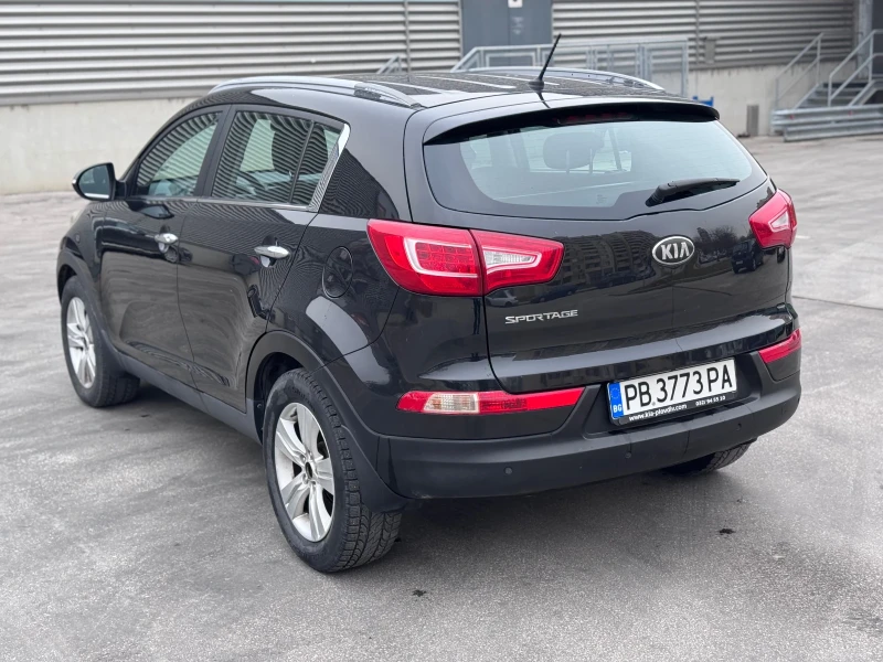 Kia Sportage, снимка 5 - Автомобили и джипове - 49295657