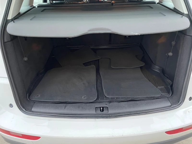 Audi Q5 2.0 TDI 190kc, снимка 13 - Автомобили и джипове - 53101935