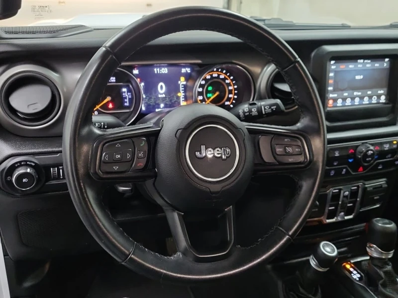 Jeep Wrangler * UNLIMITED SPORT * CARFAX * , снимка 11 - Автомобили и джипове - 53242315