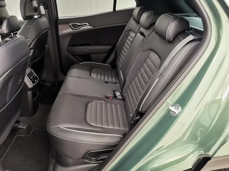 Kia Sportage Hybrid , снимка 7 - Автомобили и джипове - 53250066