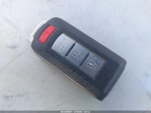 Mitsubishi Outlander PHEV GT S-AWC, снимка 14 - Автомобили и джипове - 53424271