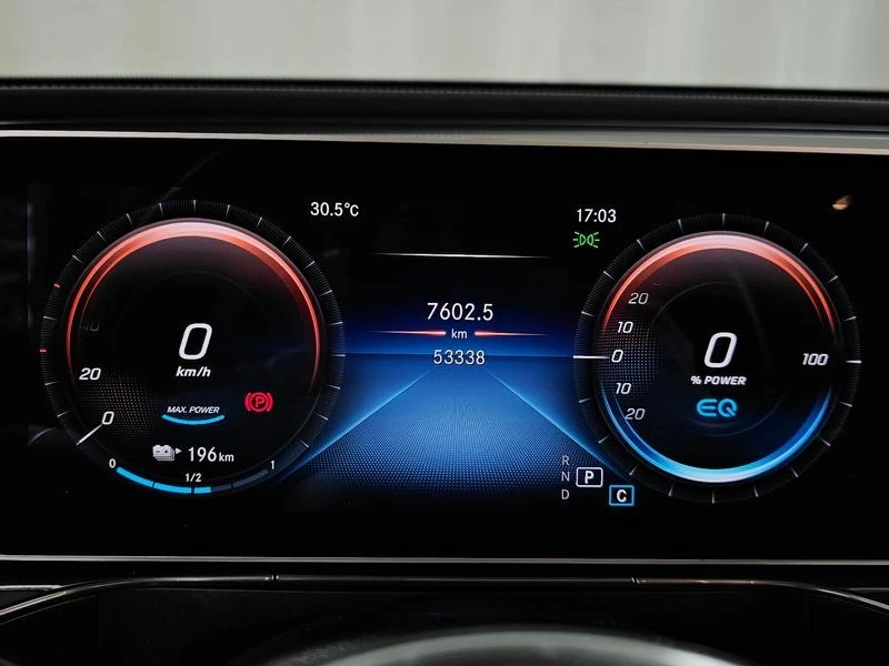 Mercedes-Benz EQC EQC400 4MATIC| 408к.с., снимка 8 - Автомобили и джипове - 56192830