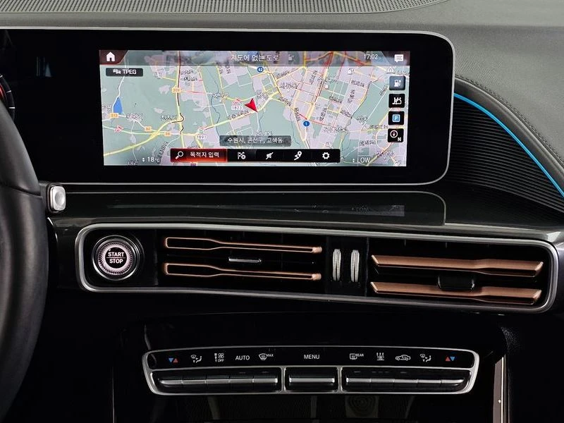 Mercedes-Benz EQC EQC400 4MATIC| 408к.с., снимка 14 - Автомобили и джипове - 56192830