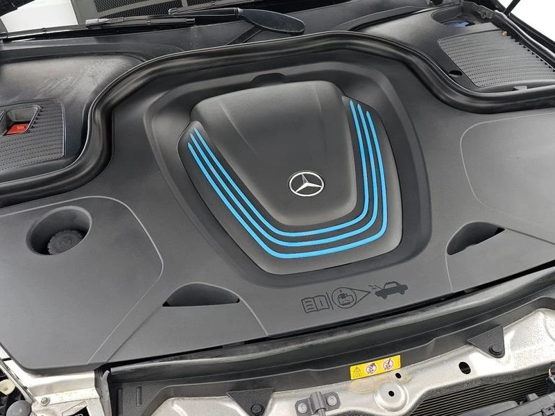 Mercedes-Benz EQC EQC400 4MATIC| 408к.с., снимка 6 - Автомобили и джипове - 56192830