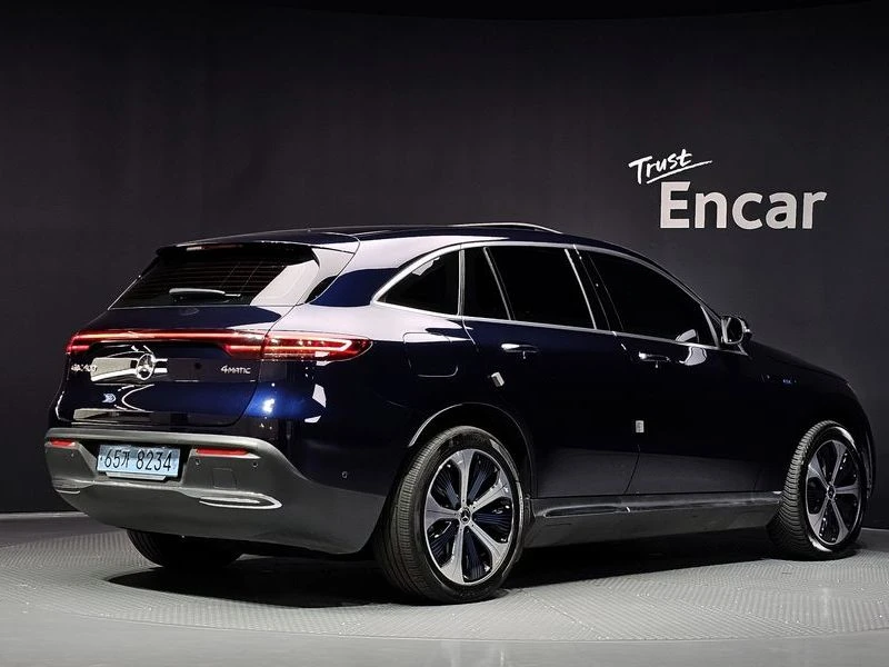 Mercedes-Benz EQC EQC400 4MATIC| 408к.с., снимка 2 - Автомобили и джипове - 56192830