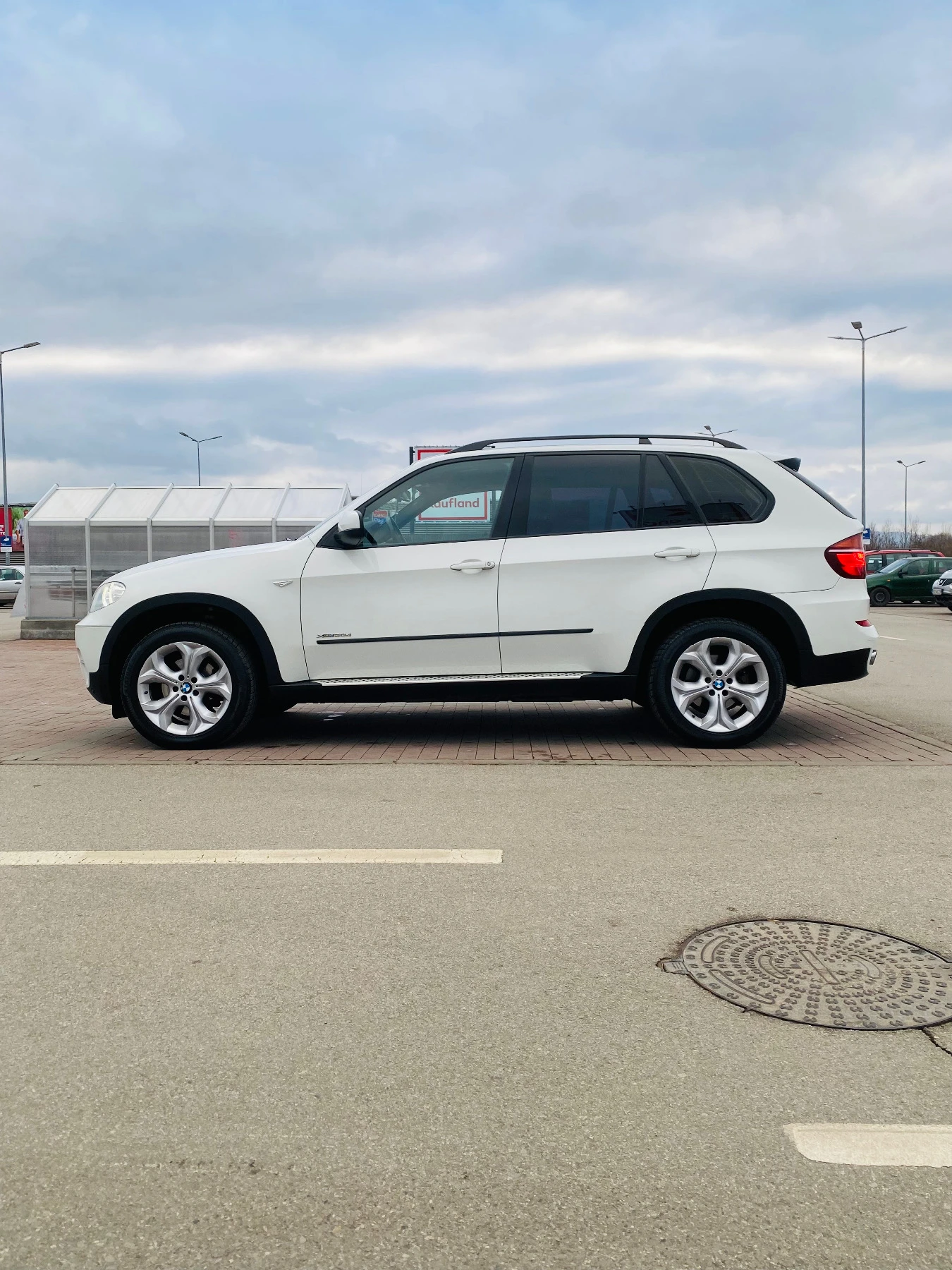 BMW X5  - изображение 7