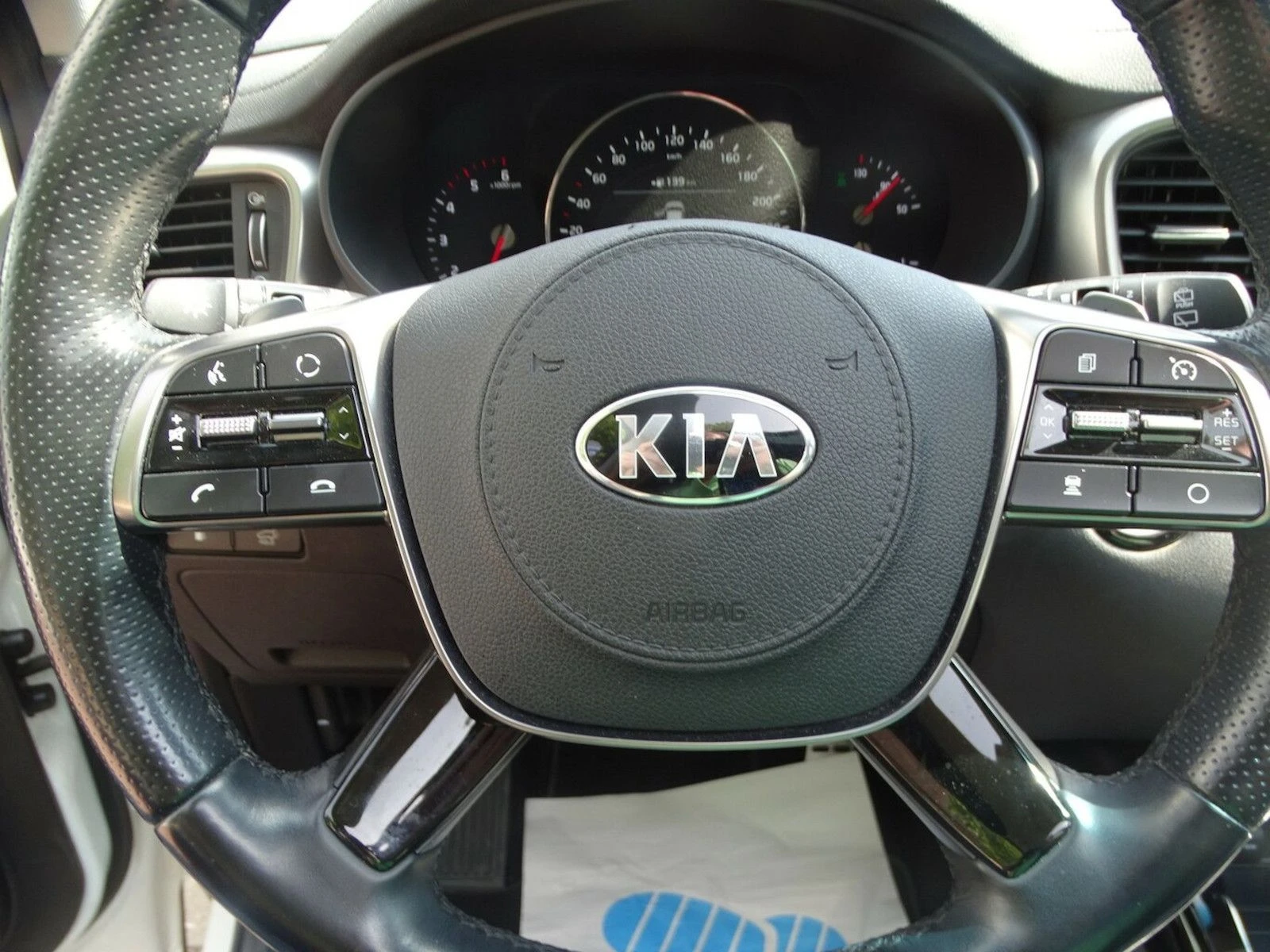 Kia Sorento На части GT Line 2.2 дизел Автомат 4х4 - изображение 9