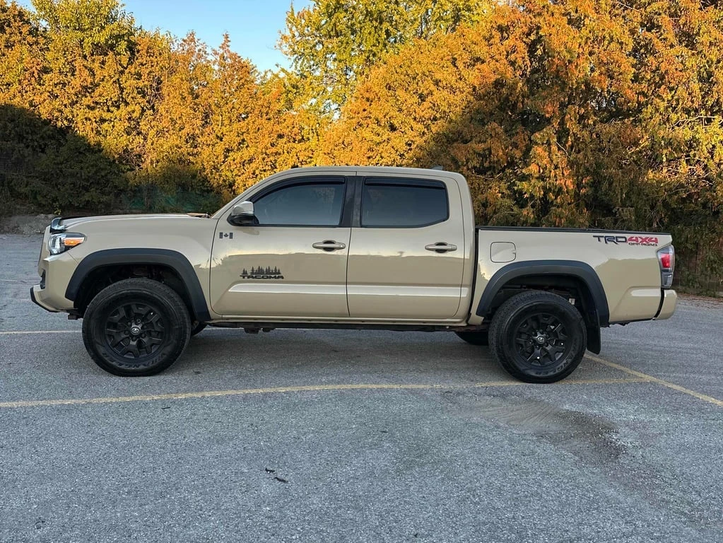 Toyota Tacoma * 4x4 Double Cab * CARFAX * БЕЗ ПЪРВОНАЧАЛНА ВНОСК - изображение 2