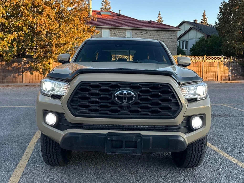 Toyota Tacoma * 4x4 Double Cab * CARFAX * БЕЗ ПЪРВОНАЧАЛНА ВНОСК - изображение 6