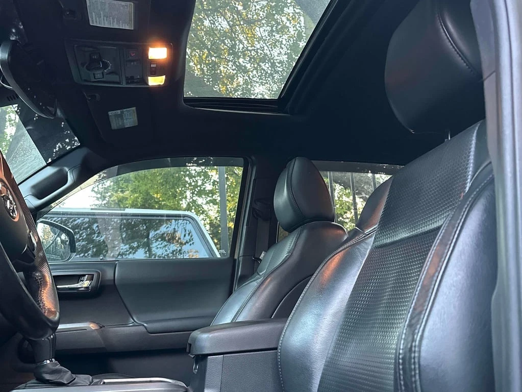 Toyota Tacoma * 4x4 Double Cab * CARFAX *    | Mobile.bg   11