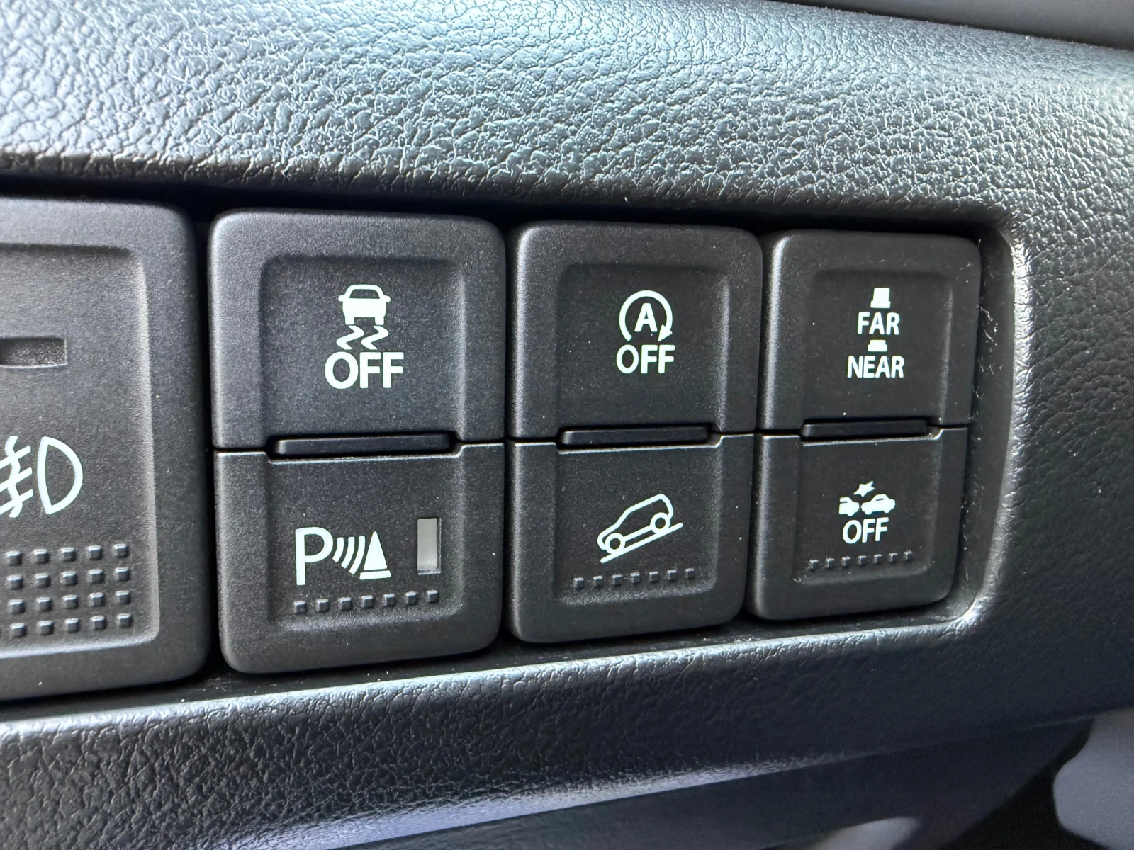 Suzuki Vitara AUT. NAVI 4x4 ШВЕЙЦАРИЯ, снимка 7 - Автомобили и джипове - 53968394