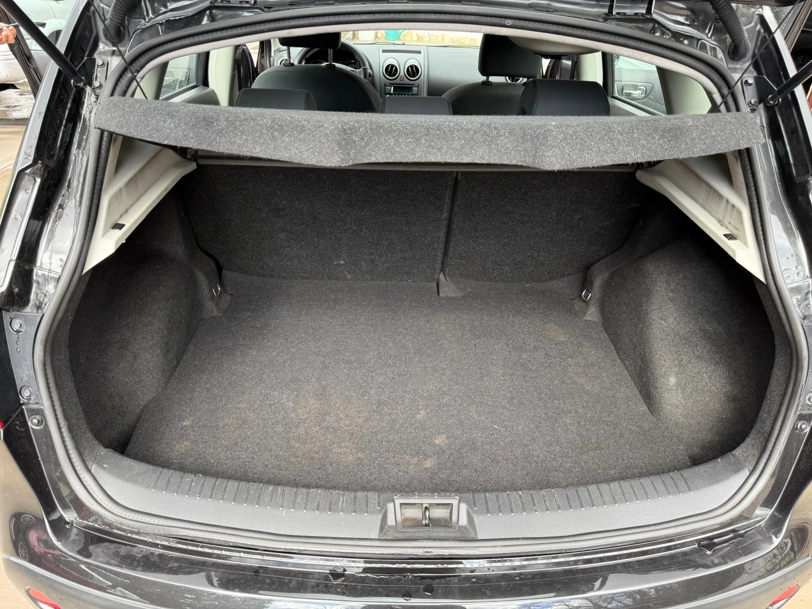 Nissan Qashqai 1.5DCI* Facelift* , снимка 11 - Автомобили и джипове - 54080515