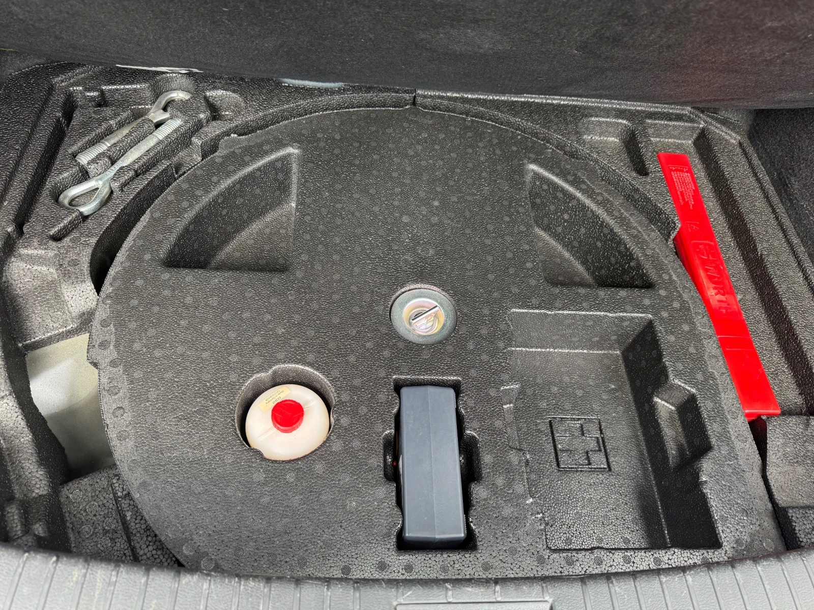 Nissan Qashqai 1.5DCI* Facelift* , снимка 12 - Автомобили и джипове - 54080515