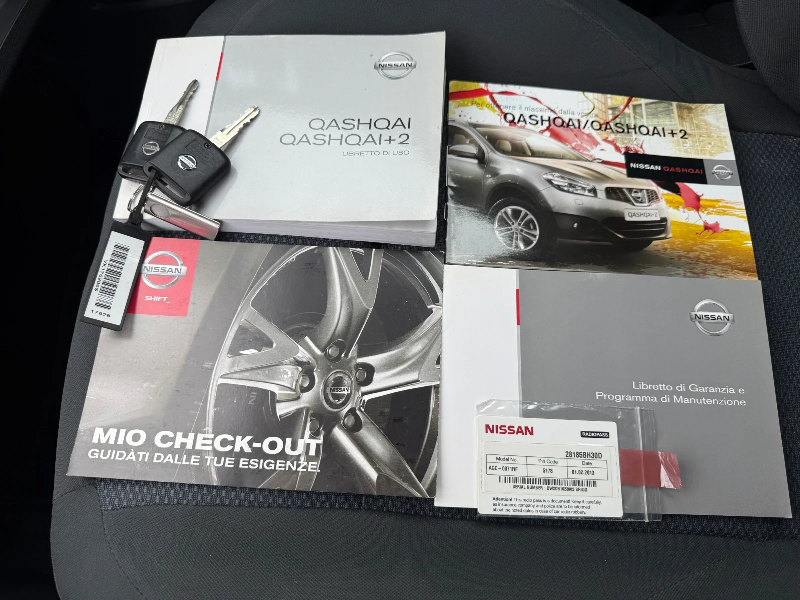 Nissan Qashqai 1.5DCI* Facelift* , снимка 9 - Автомобили и джипове - 54080515