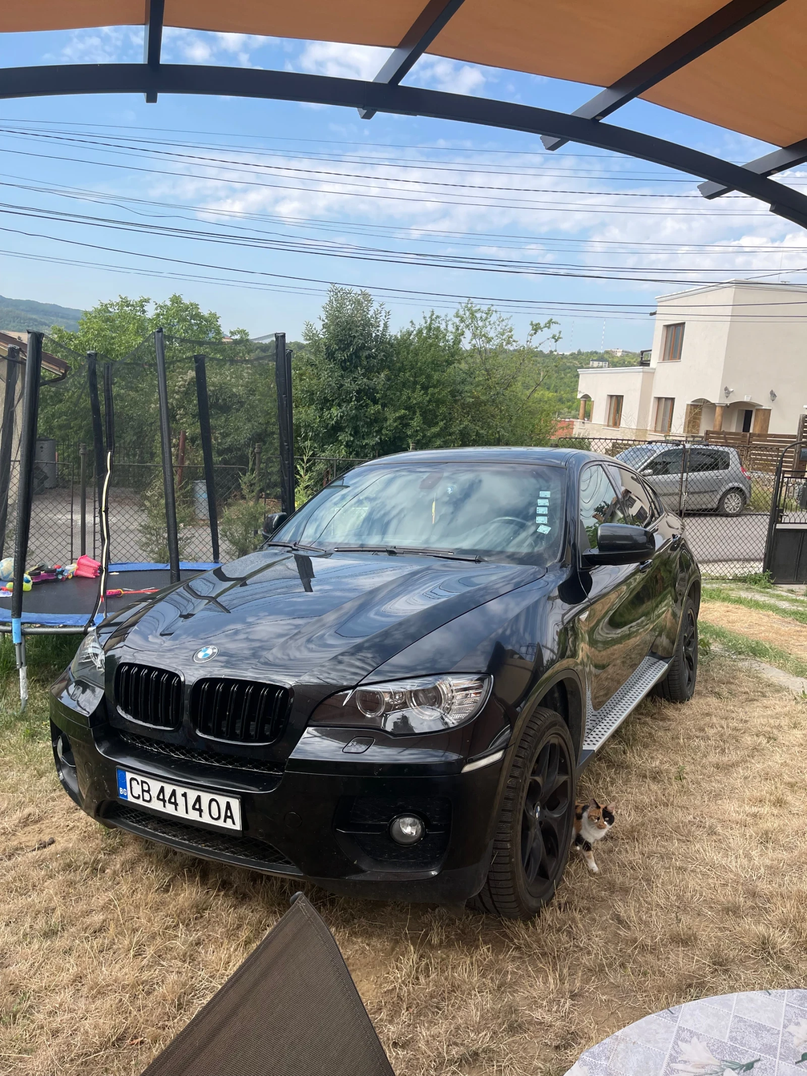 BMW X6 Black edition