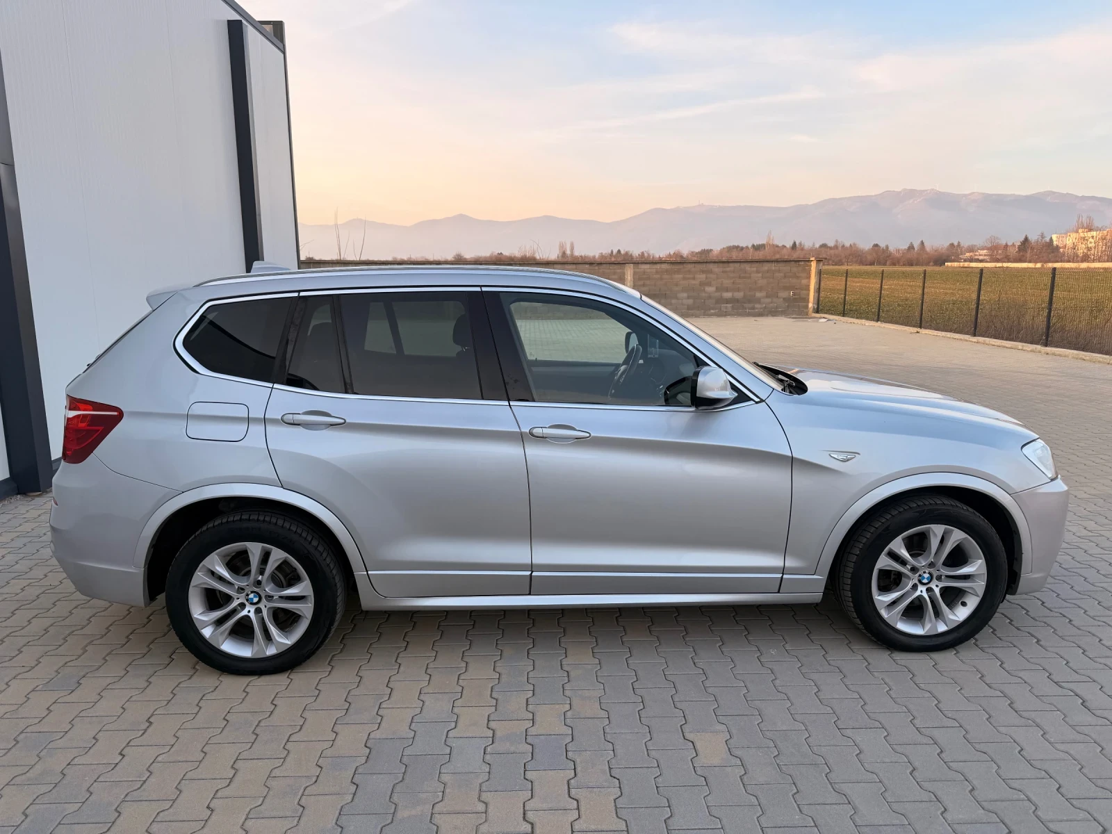 BMW X3 M-Pack/Xdrive/Keyless/, снимка 5 - Автомобили и джипове - 54430287