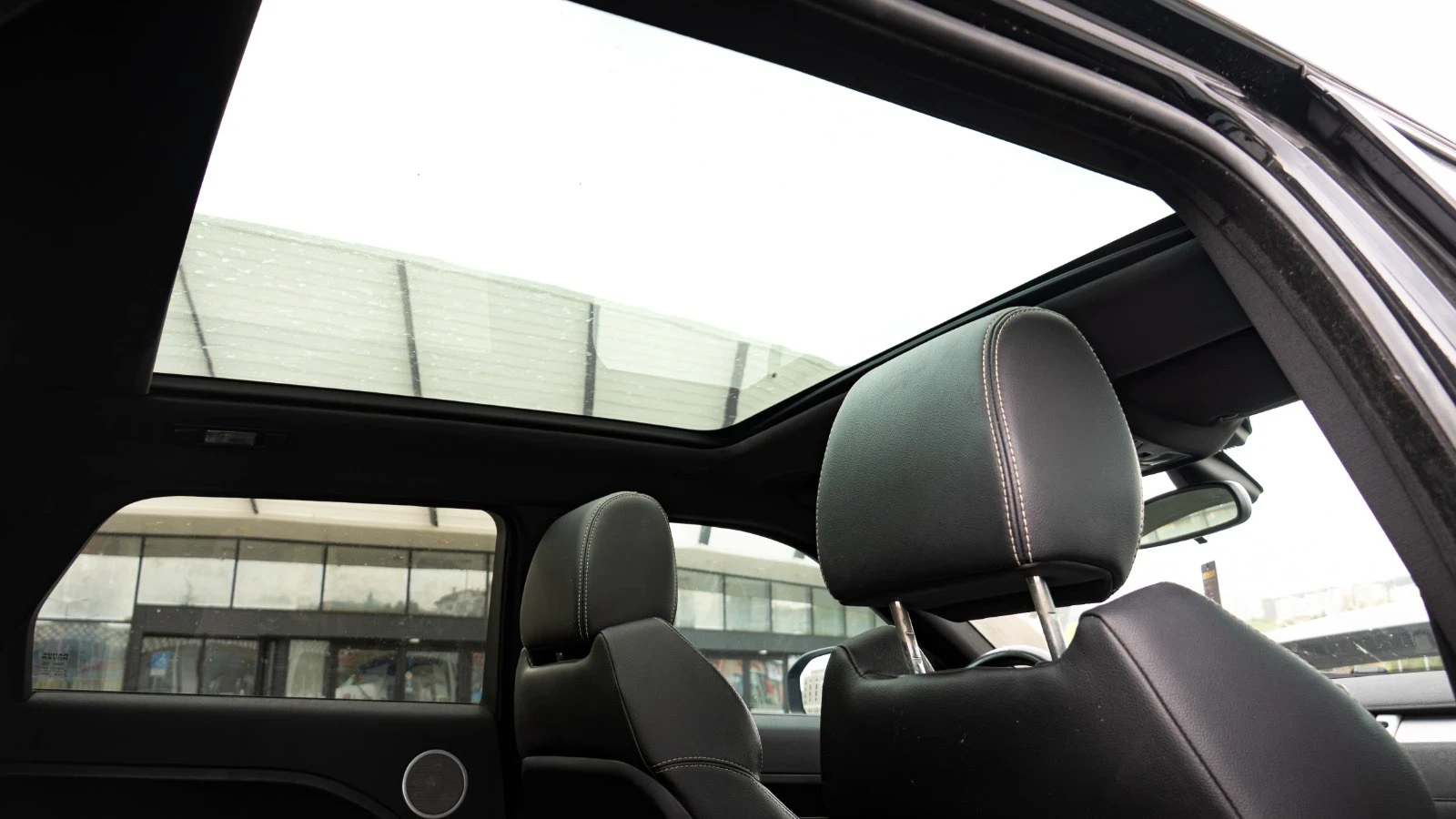 Land Rover Range Rover Evoque 2.2 Dynamic, снимка 11 - Автомобили и джипове - 54542501