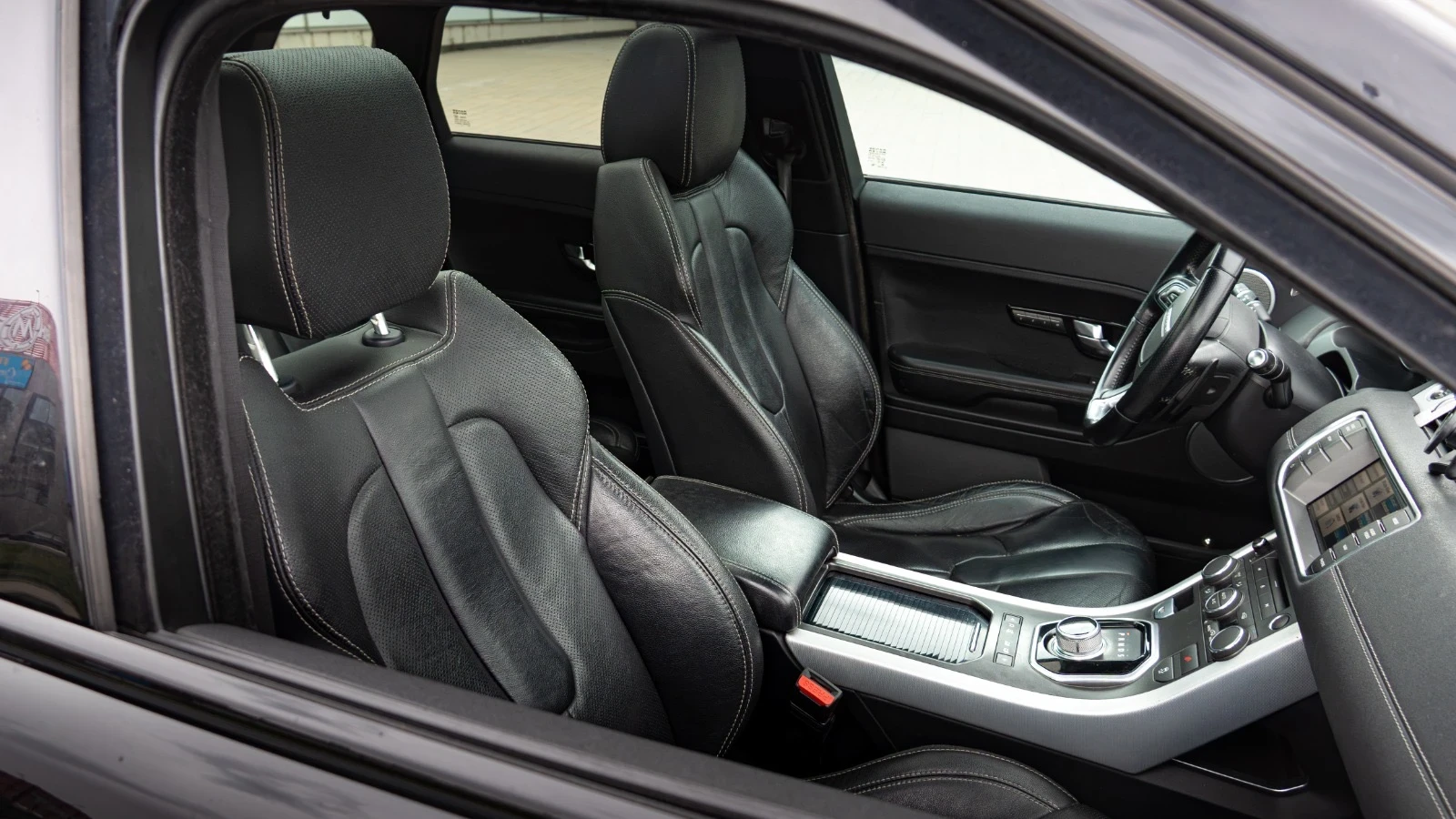 Land Rover Range Rover Evoque 2.2 Dynamic, снимка 10 - Автомобили и джипове - 54542501