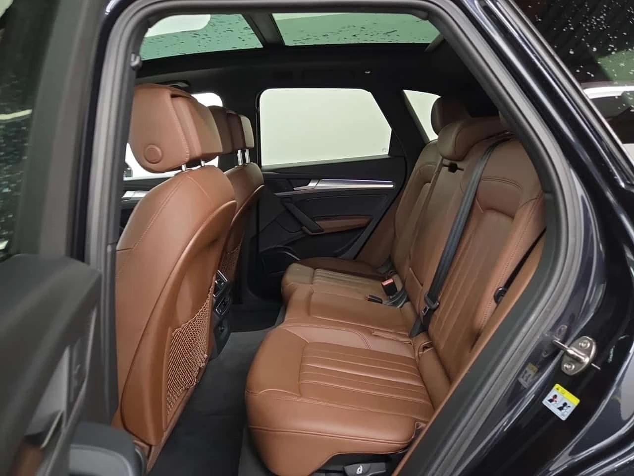 Audi Q5 * Technik * ПОДГРЕВИ * 360 * PANO * CARFAX, снимка 12 - Автомобили и джипове - 54569156