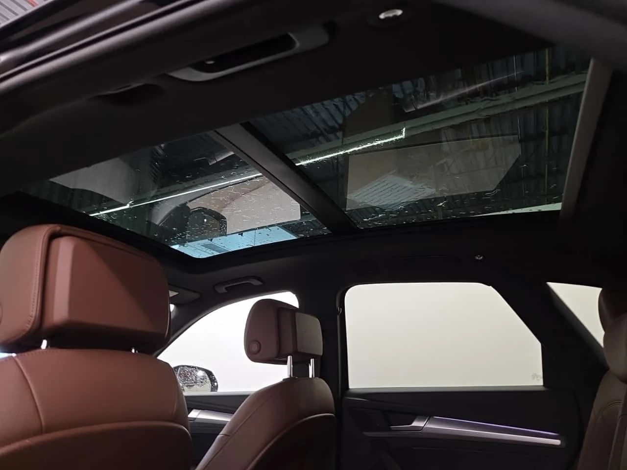 Audi Q5 * Technik * ПОДГРЕВИ * 360 * PANO * CARFAX, снимка 13 - Автомобили и джипове - 54569156