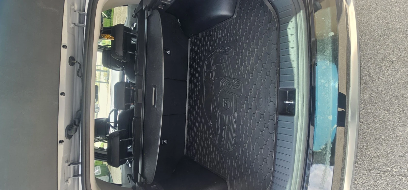 Kia Sportage 1.6 HEV 6AT Executive, снимка 7 - Автомобили и джипове - 54834036