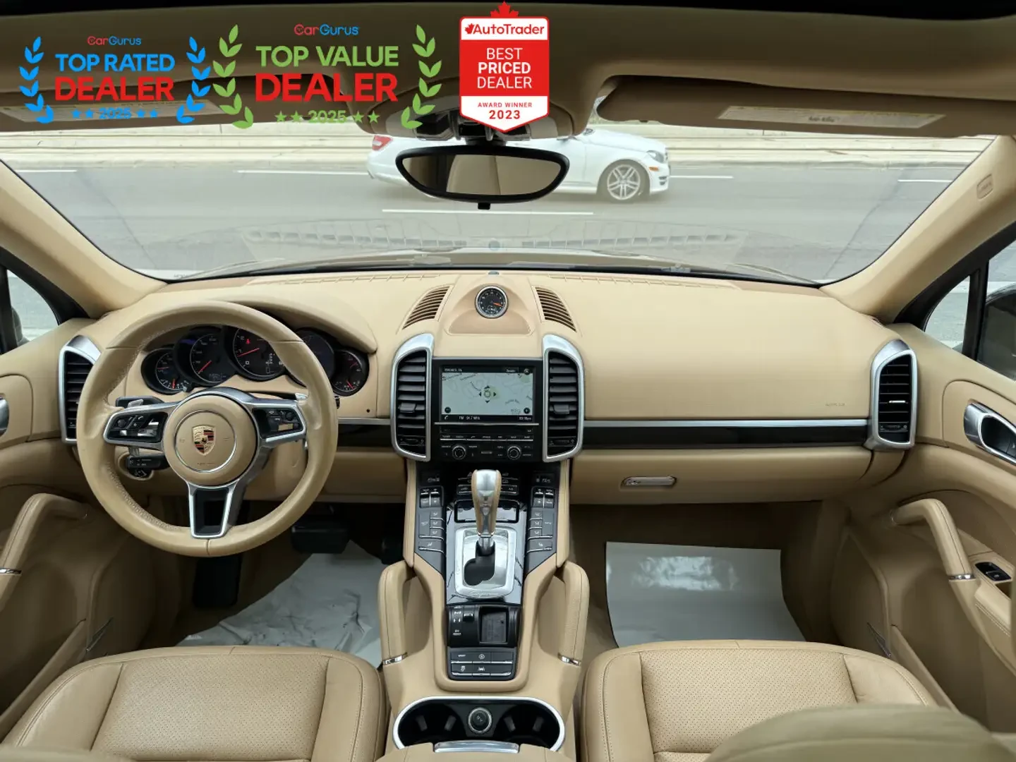 Porsche Cayenne 360КАМЕРА* ПАНОРАМА* ЕДИН* СОБСТВЕНИК* PREMIUM* , снимка 8 - Автомобили и джипове - 55058711