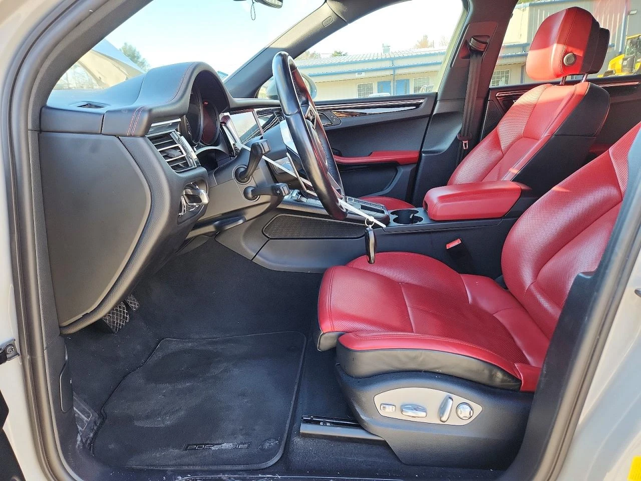 Porsche Macan 2l, снимка 7 - Автомобили и джипове - 55566265