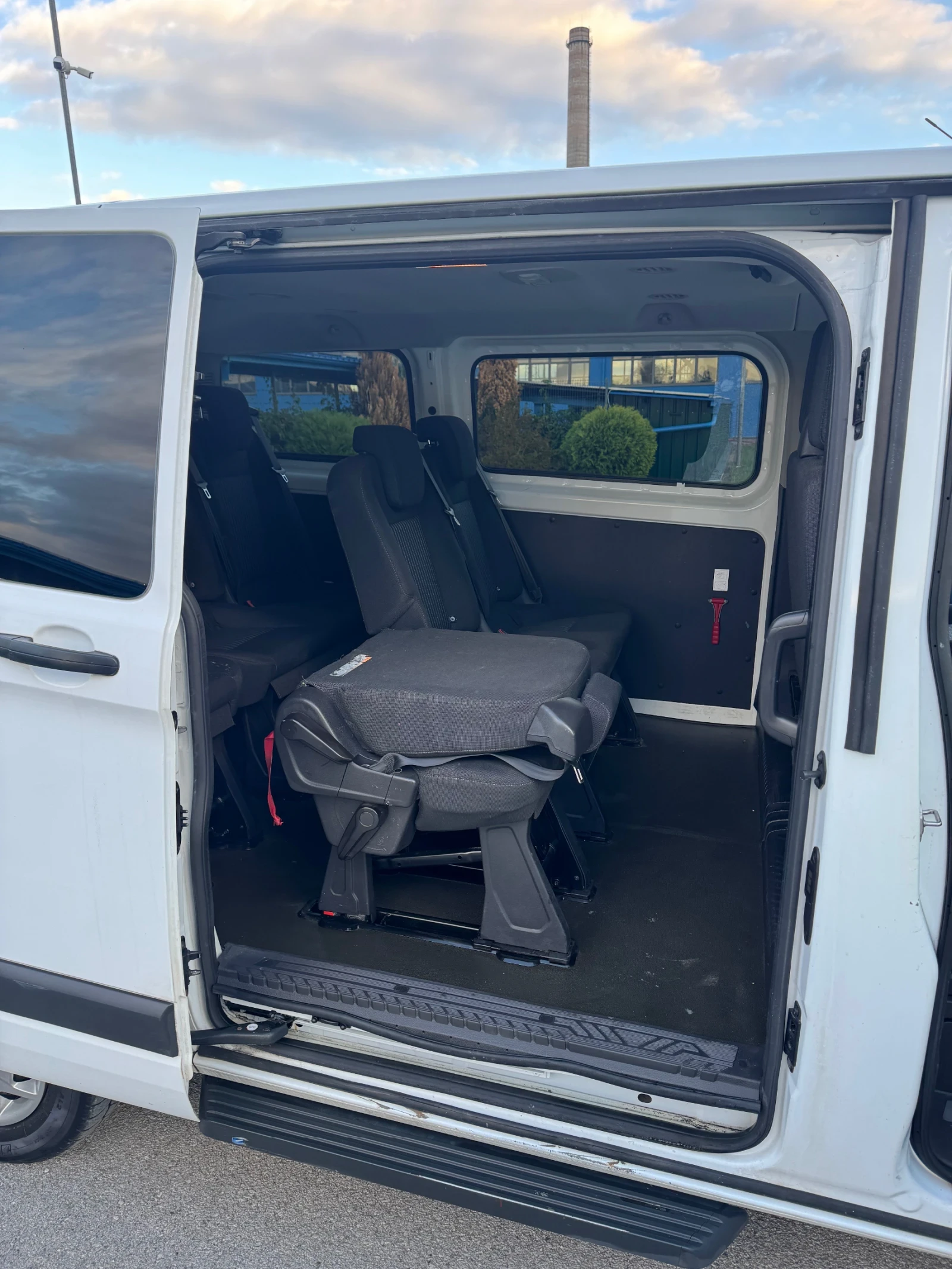 Ford Transit Custom 9 места евро 6б - изображение 9