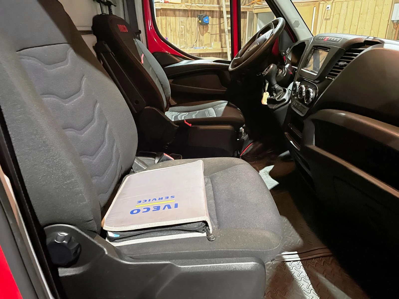 Iveco 35S18 3.0L* HI-MATIC* БОРД* 4.30м* КЛИМА - изображение 7