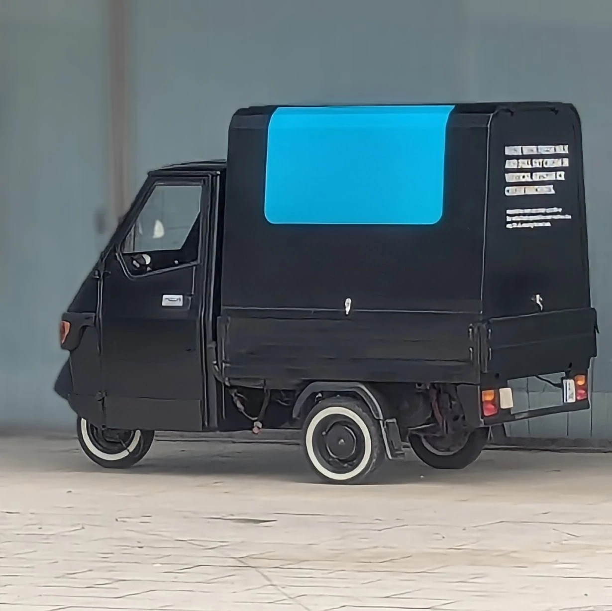 Piaggio Ape